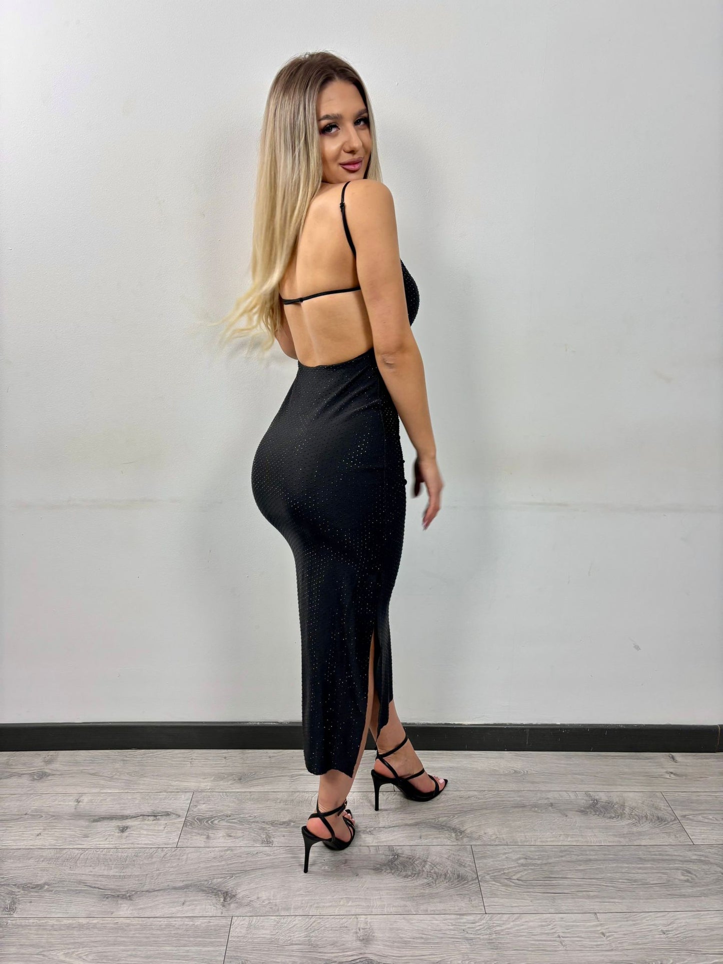 Rochie eleganta cu pietre