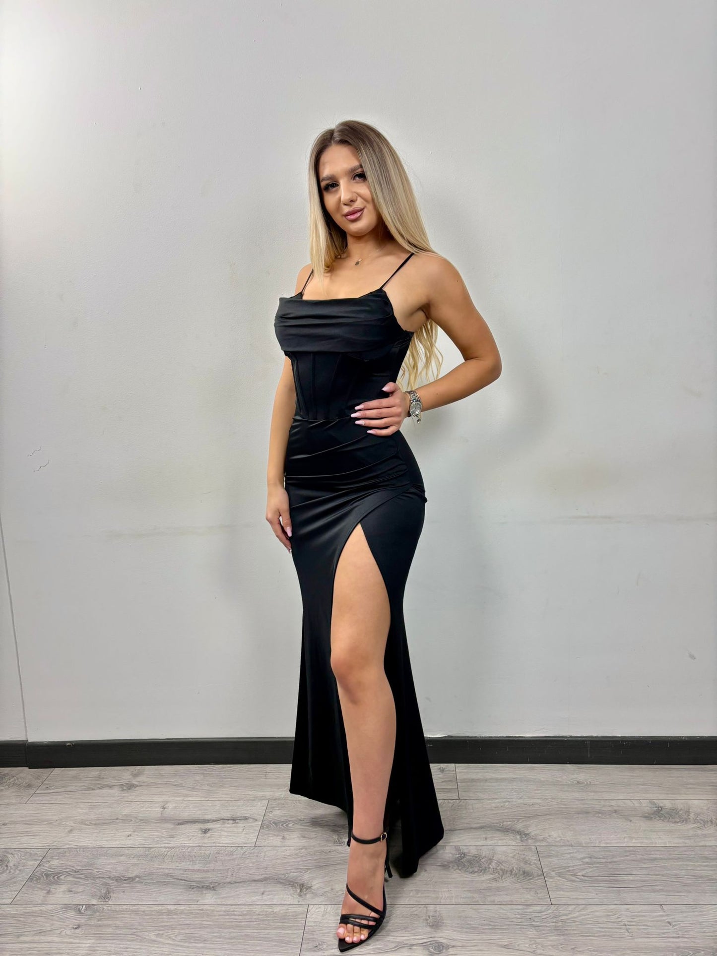 Rochita cu corset eleganta